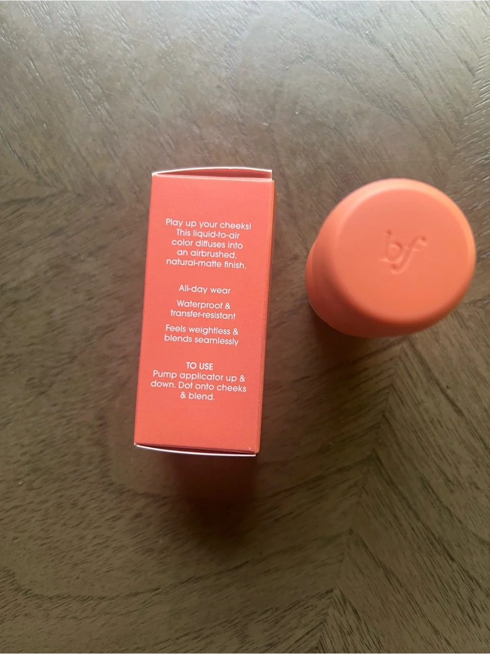 Benefit Cosmetics Play Daze Airy Soft Matte Liquid Blush